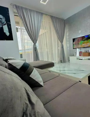 Ghome Luxury Lejlighed *